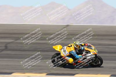 media/May-10-2025-Race Pace (Sat) [[db32fef2da]]/Vested/3-Bowl Set 1 (9am)/